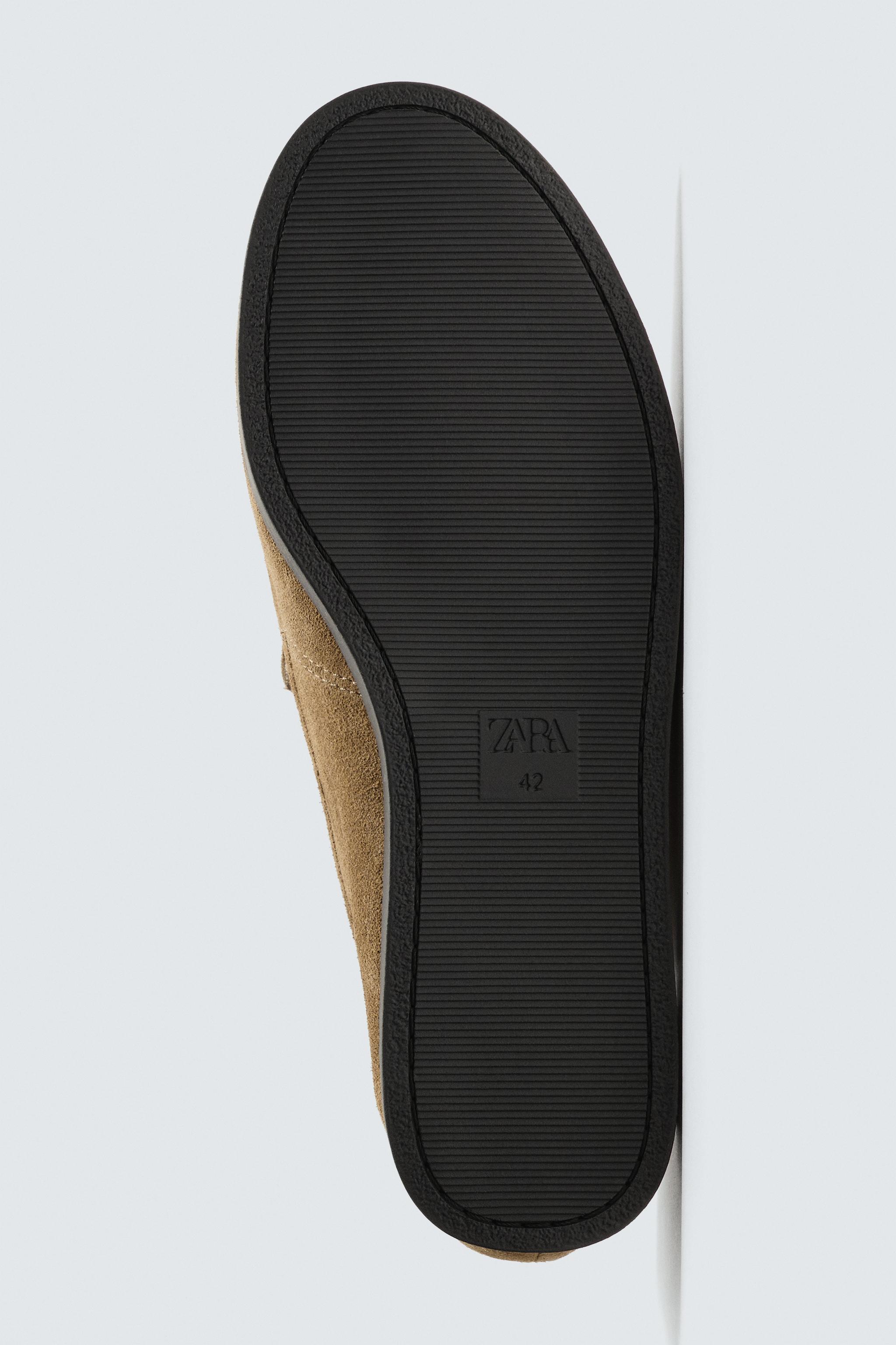 MOCASSINS EN CUIR